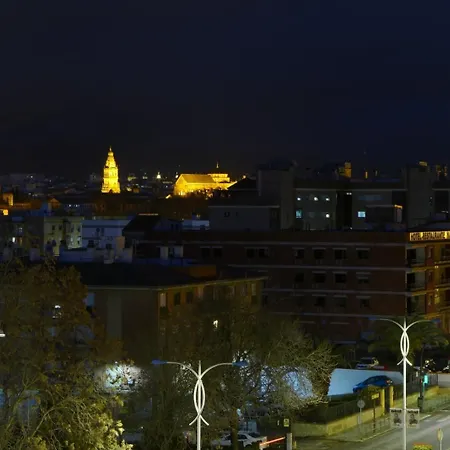 Tranquilo Piso Con Vistas A La Mezquita By Bebalmy Cordoba